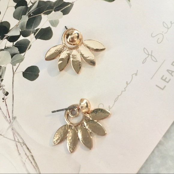'Floret' Ear Jacket Minimalist Gold Stud Earrings - Picture 6 of 6